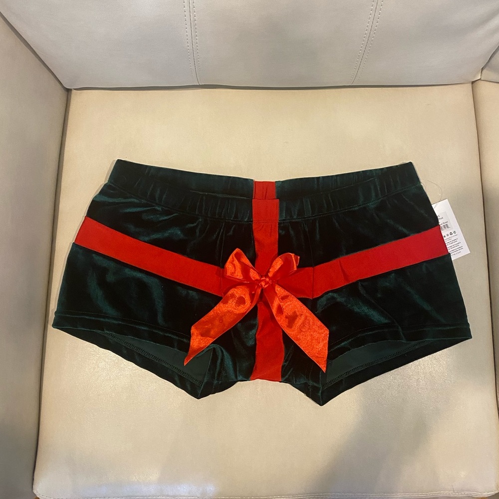 Men’s XL Coquette Christmas Package Boxer Briefs Green Velvet